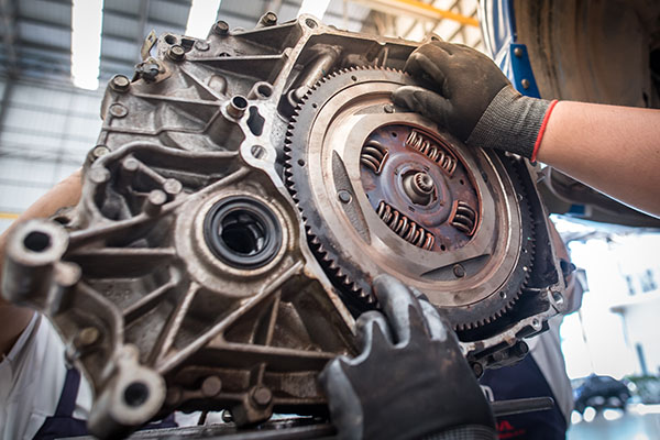 5 Ways to Keep Your Vehicle's Drivetrain Maintained